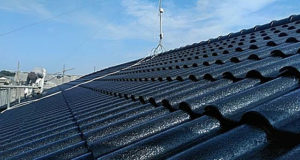 洋瓦の塗り替えにはエスケー化研のヤネフレッシュSIを使用