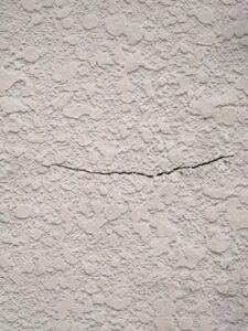 構造クラックの写真